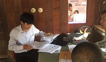  ​អ​តី​ត​ចៅស​​ង្កា​ត់​មក​ពី​ប​ក្ស​ប្រ​ជា​ជ​ន​ព្រ​ម​ផ្ដ​ល់​ក​ន្លែ​ង​ធ្វើកា​​រ​ឱ្យ​លោ​ក ​ជិ​ន​ ​សុ​ខ​ង៉េង​ ​ដែ​ល​ជាចៅ​​ស​ង្កា​ត់​ជា​ប់​ឆ្នោ​ត​ថ្មី​ហើ​យ​​